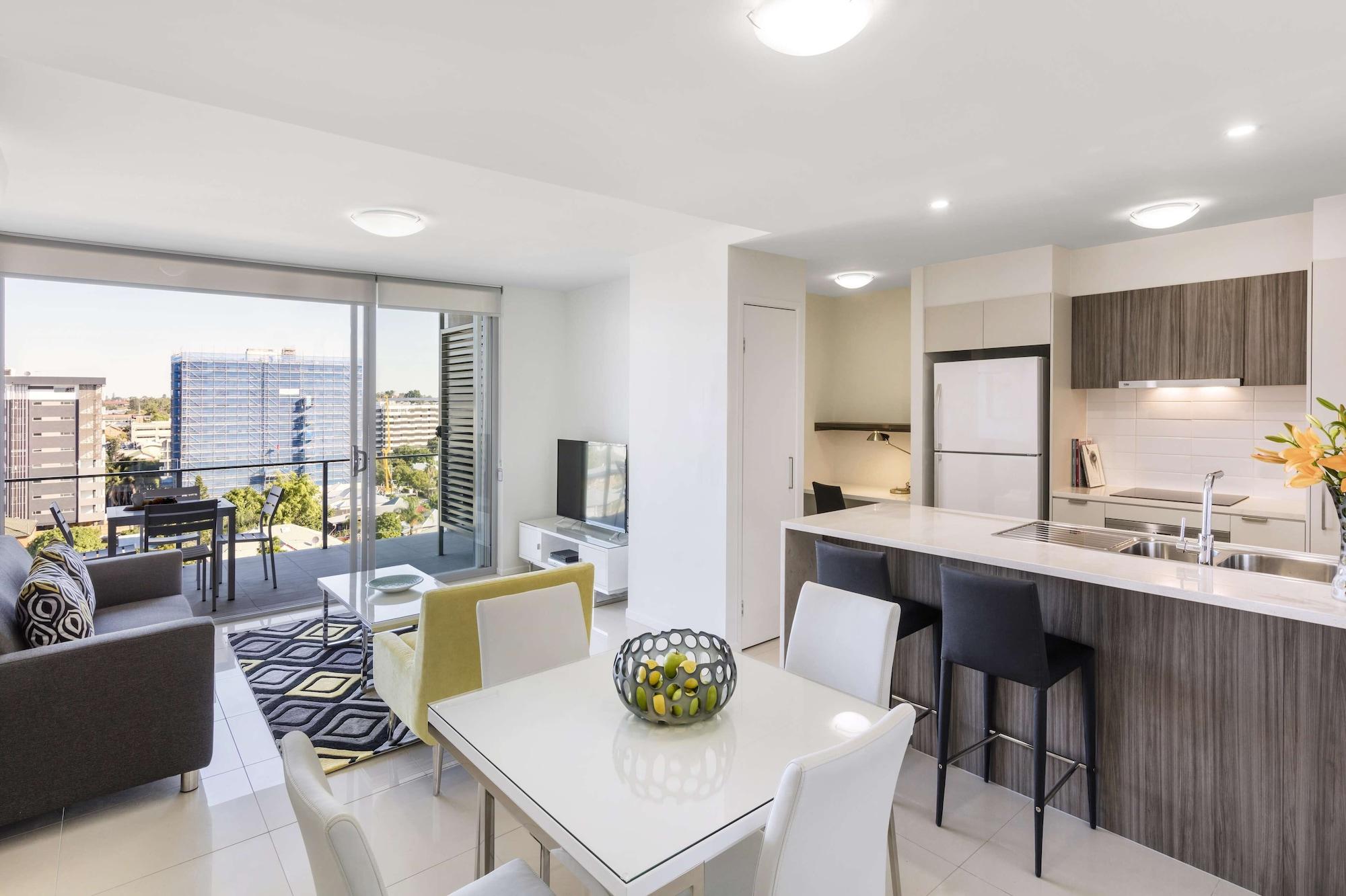 Oaks Brisbane Woolloongabba Suites Extérieur photo