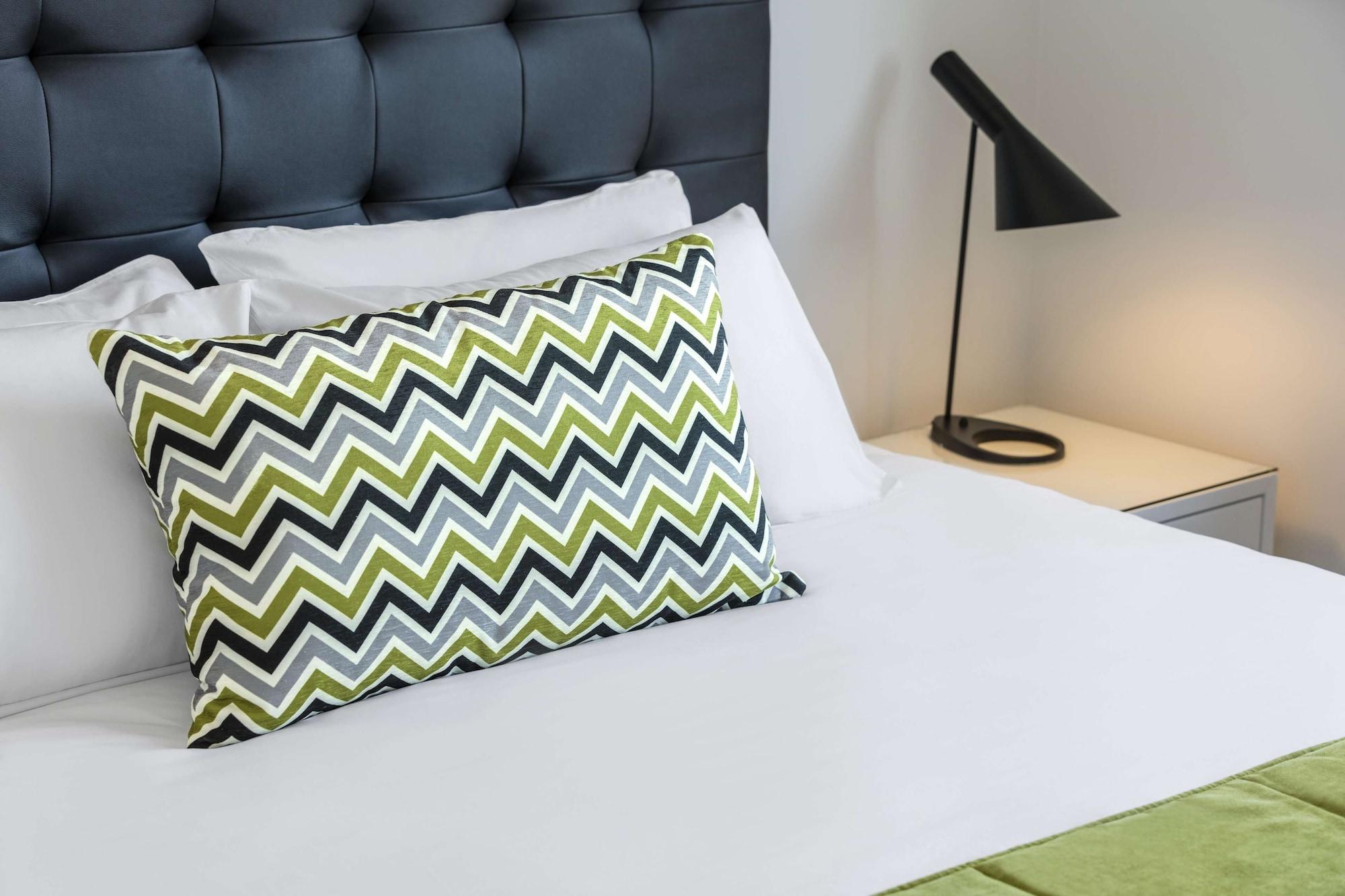 Oaks Brisbane Woolloongabba Suites Extérieur photo