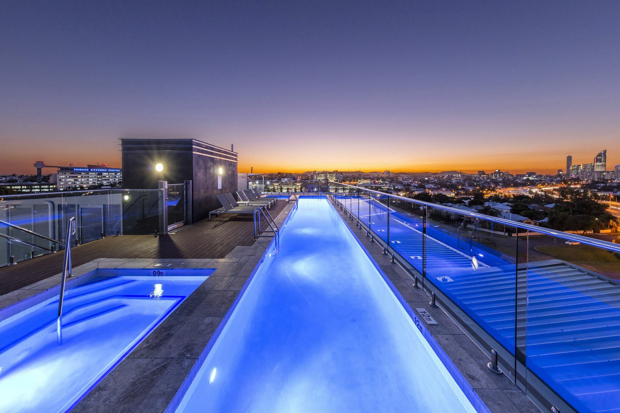 Oaks Brisbane Woolloongabba Suites Extérieur photo