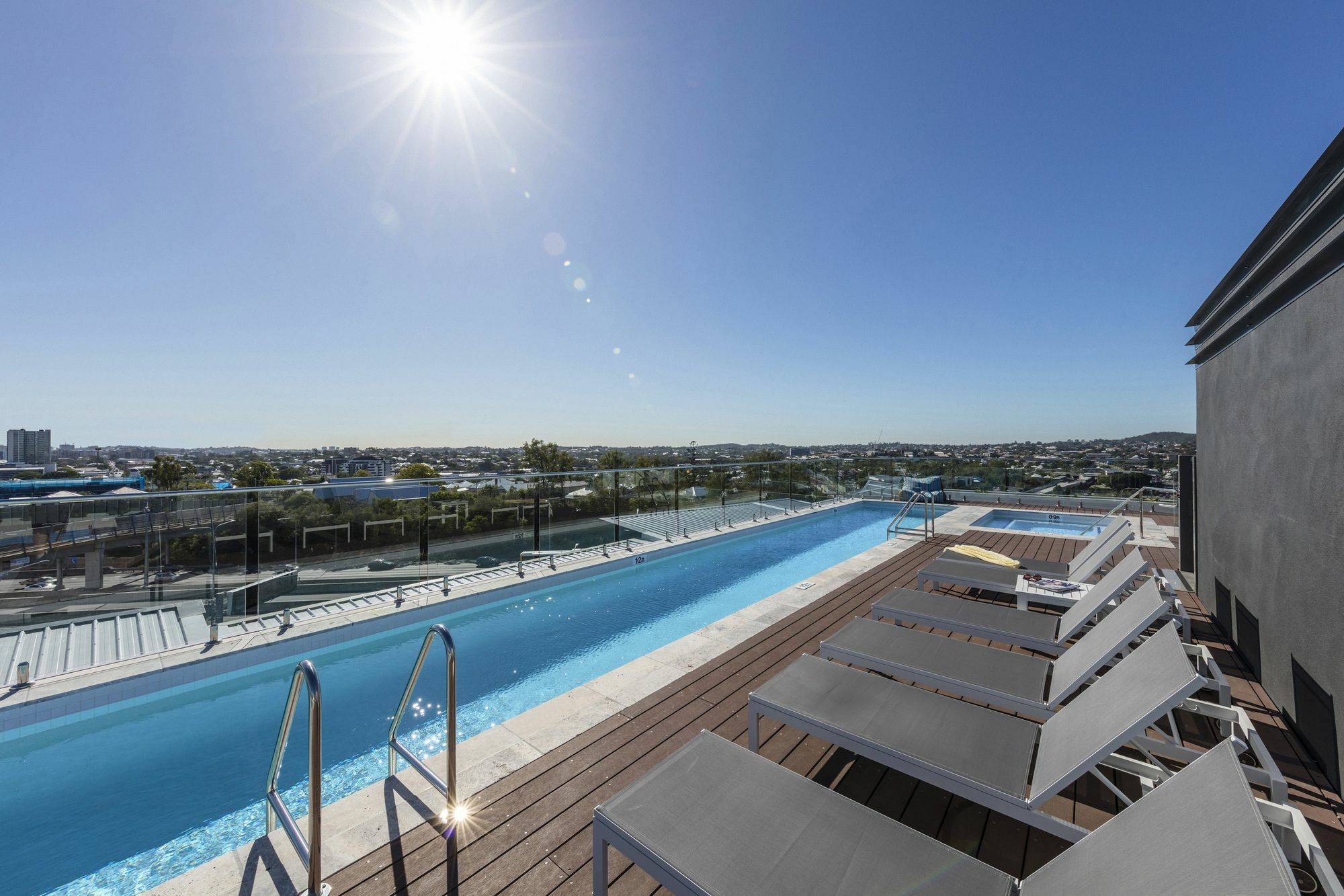 Oaks Brisbane Woolloongabba Suites Extérieur photo